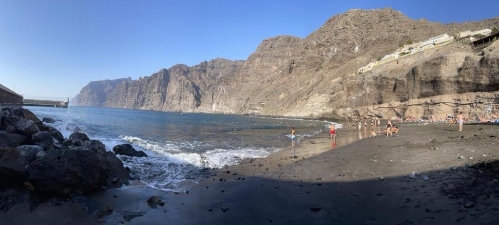 Апартаменты Amazing Atlantic And Breathtaking Mountains Views Акантиладо-де-Лос-Хигантес Экстерьер фото